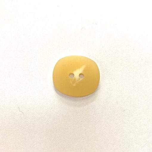 Gomb kétlyukú, 20 mm (32-es), krém