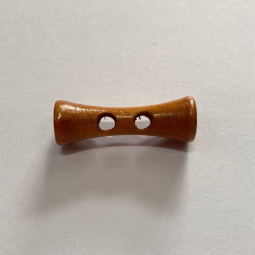 Gomb kétlyukú, 35x11 mm, fa