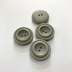 Gomb kétlyukú, 24 mm (38-as), szürke