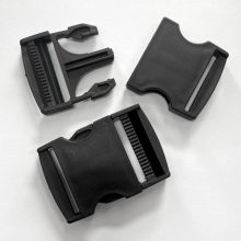 Műanyag övcsat fekete