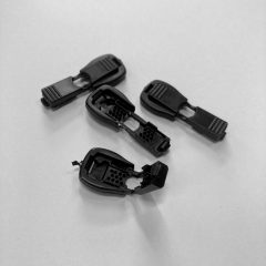 Műanyag pattintós zsinórvég 5-6 mm-es zsinórhoz fekete