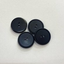 Gomb kétlyukú, 23 mm (36-os), sötétkék