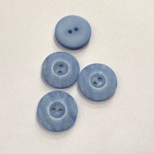 Gomb kétlyukú, 24 mm (38-as), babakék